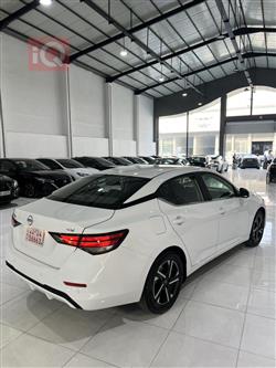 نيسان سنترا